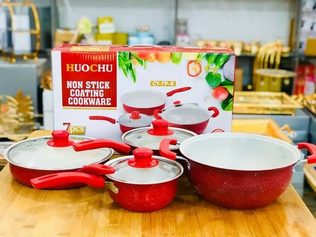 Ensemble soupière 7 pièces .