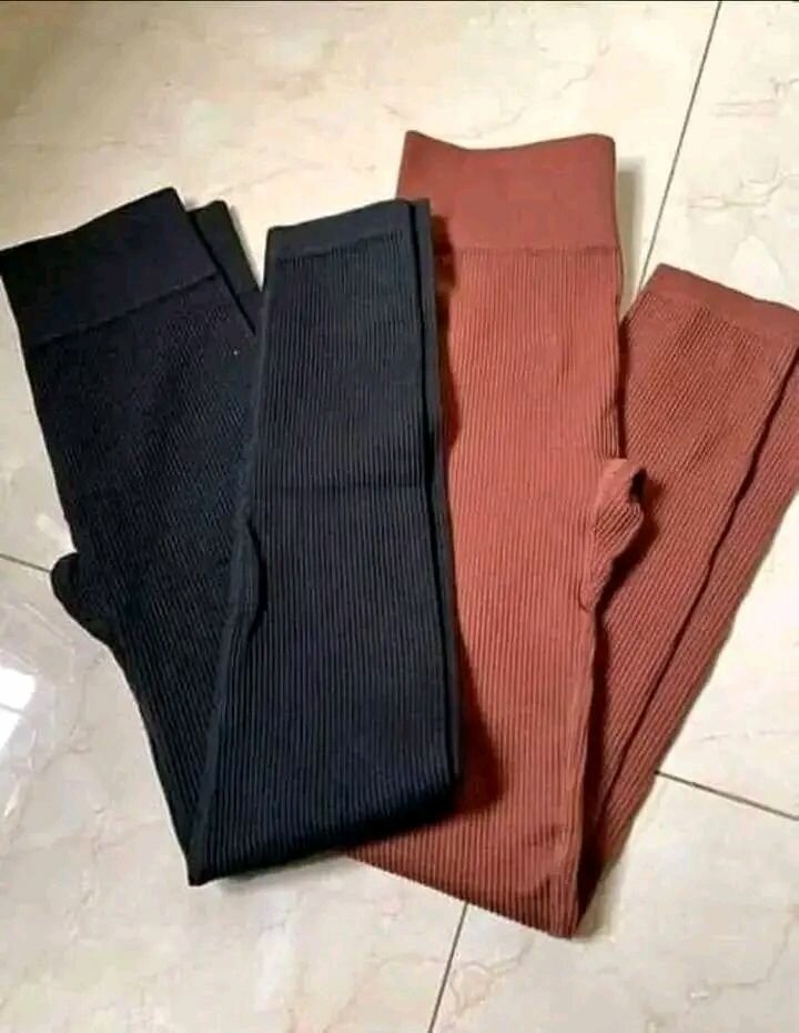 Leggings available k150