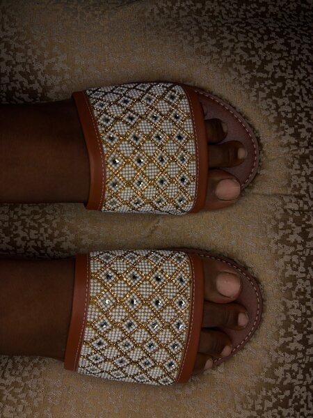 Sandales perlées élégantes