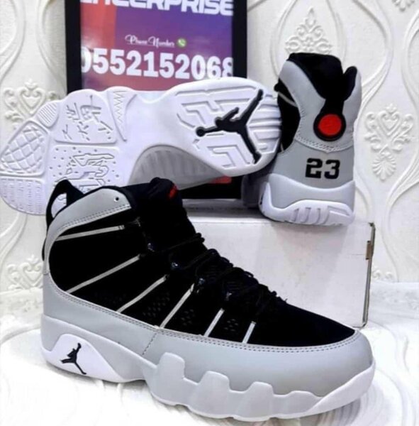 Unisex sneakers