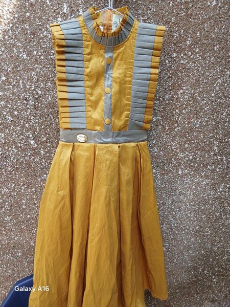 Robe plissée élégante pour femme