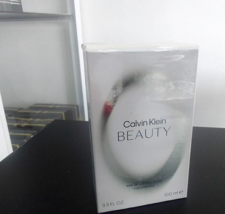 Calvin Klein BEAUTY perfume