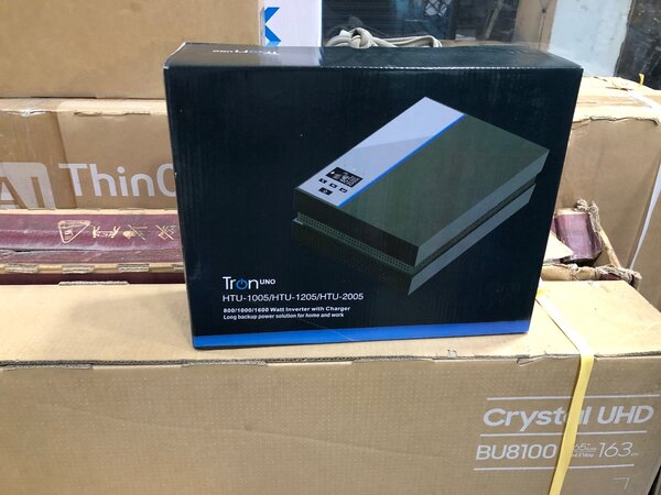 Tron Uno single 1000 watt single battery ups .