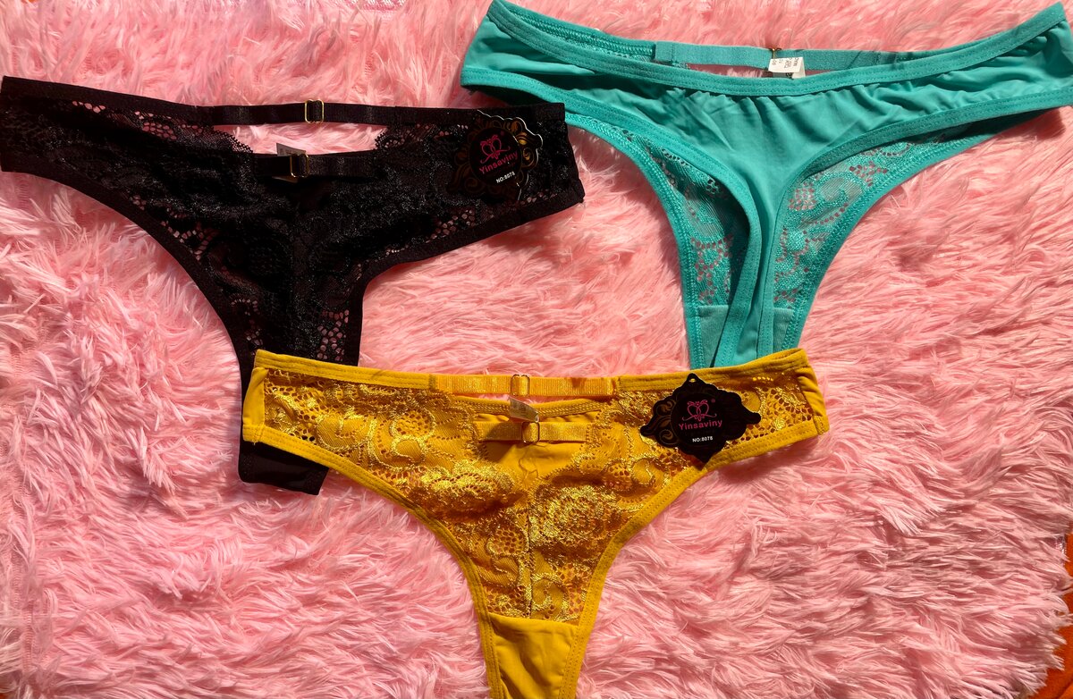 Ensemble de String en Dentelle