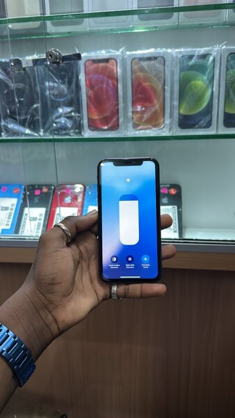 iPhone 11 Pro 64GB Débloqué