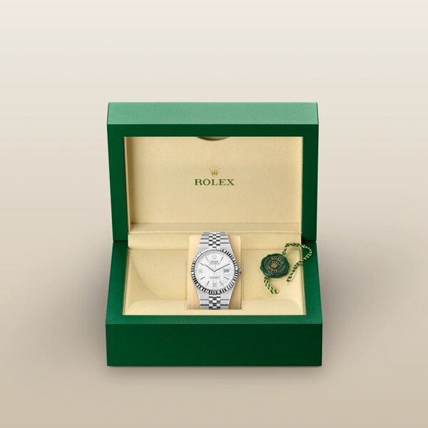 Montre de luxe élégante