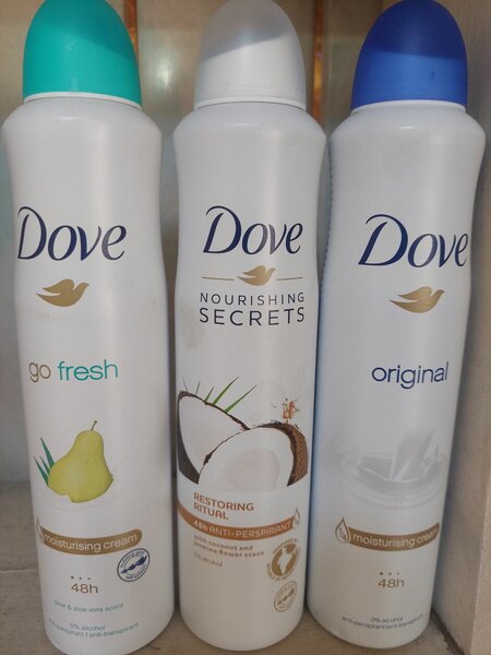 Dove deo spray