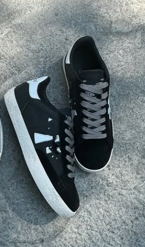 Качественные кроссовки