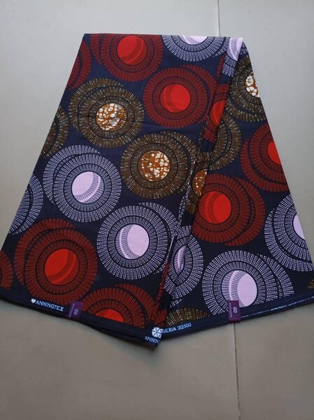 Fabric with a  print of 6 meters 