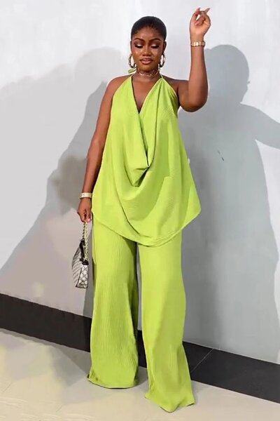 Ensemble vert élégant