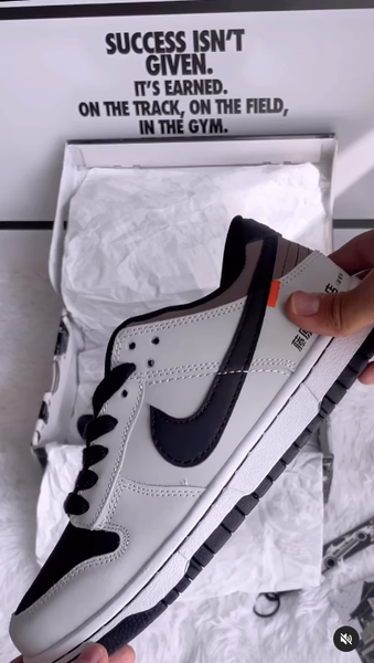 Кроссовки Nike dunk low “initial D”