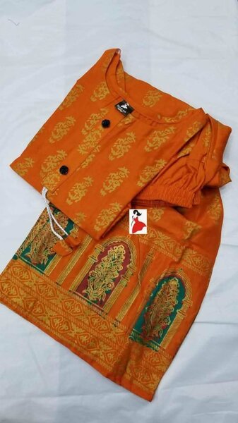 Ladies suit