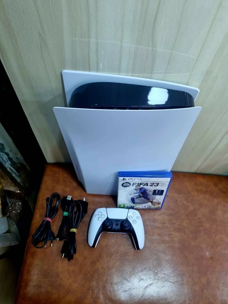 PS5 modèle standard 