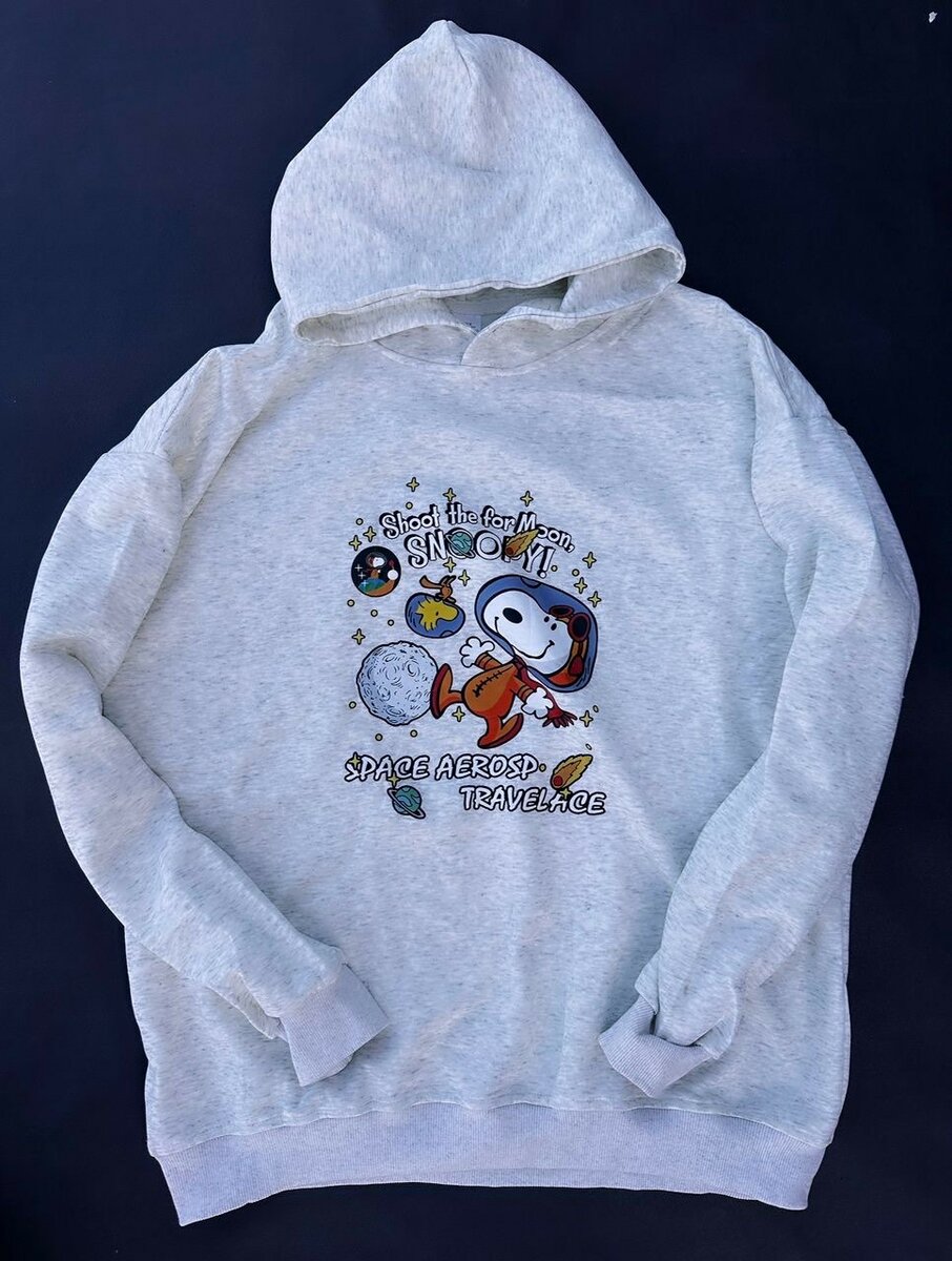 Sweat à capuche imprimé tendance