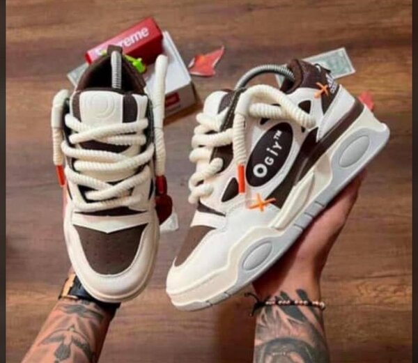 PAIRE OGY