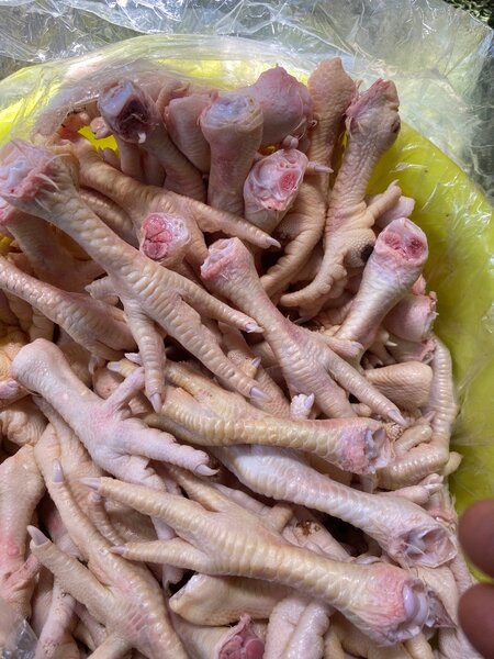 Patte de poulet 1kg/2200