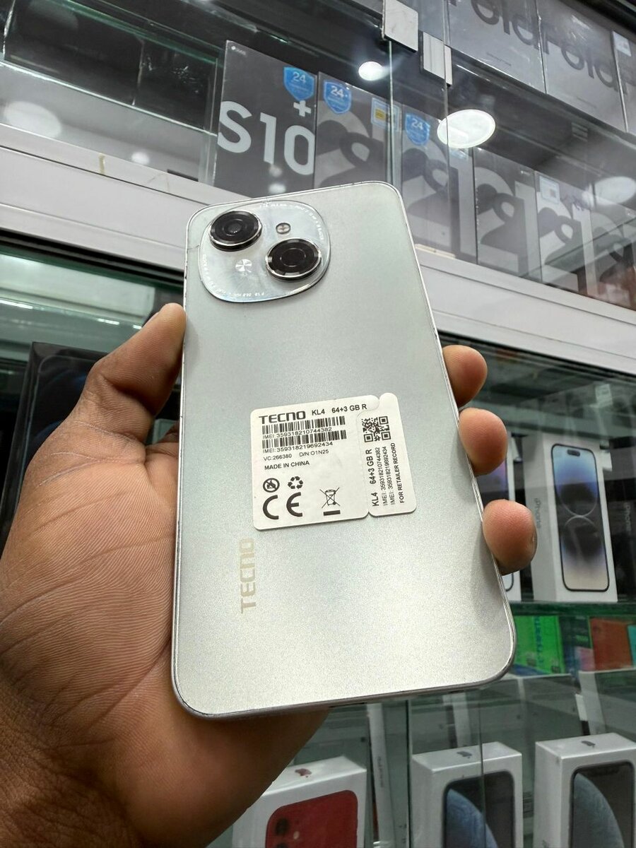 Tecno pop 9 64 giga / 4 ram