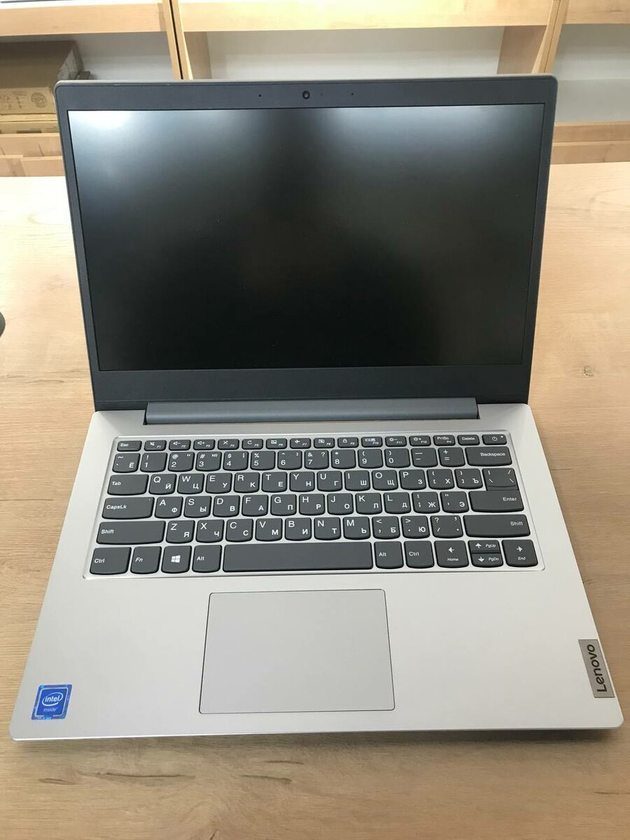 Lenovo ideapad 1