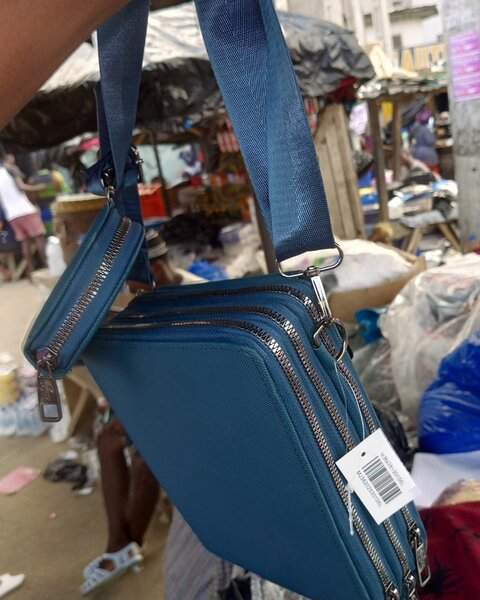 Sacoche bandoulière Lacoste tendance