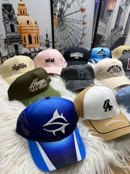 Casquettes tendance unisexes