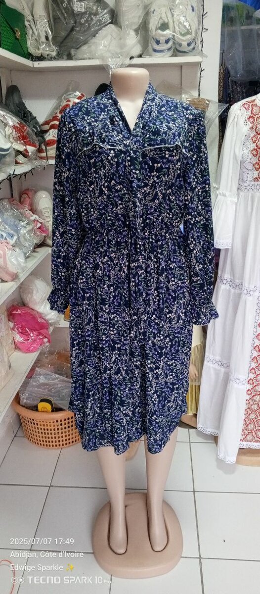 Robe fleurie élégante pour femme