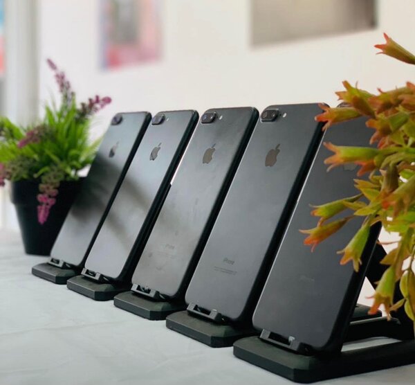 iPhone 7plus 32gb and 128gb