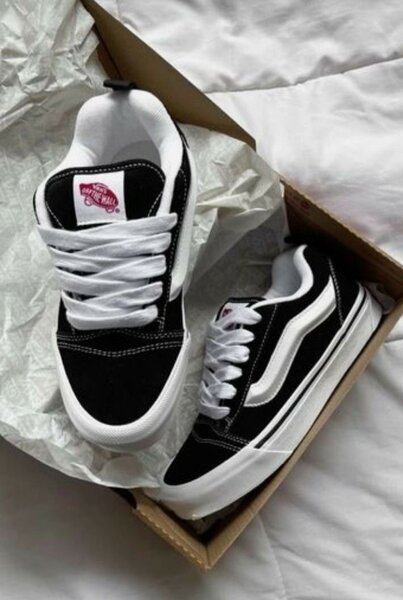 Vans knu