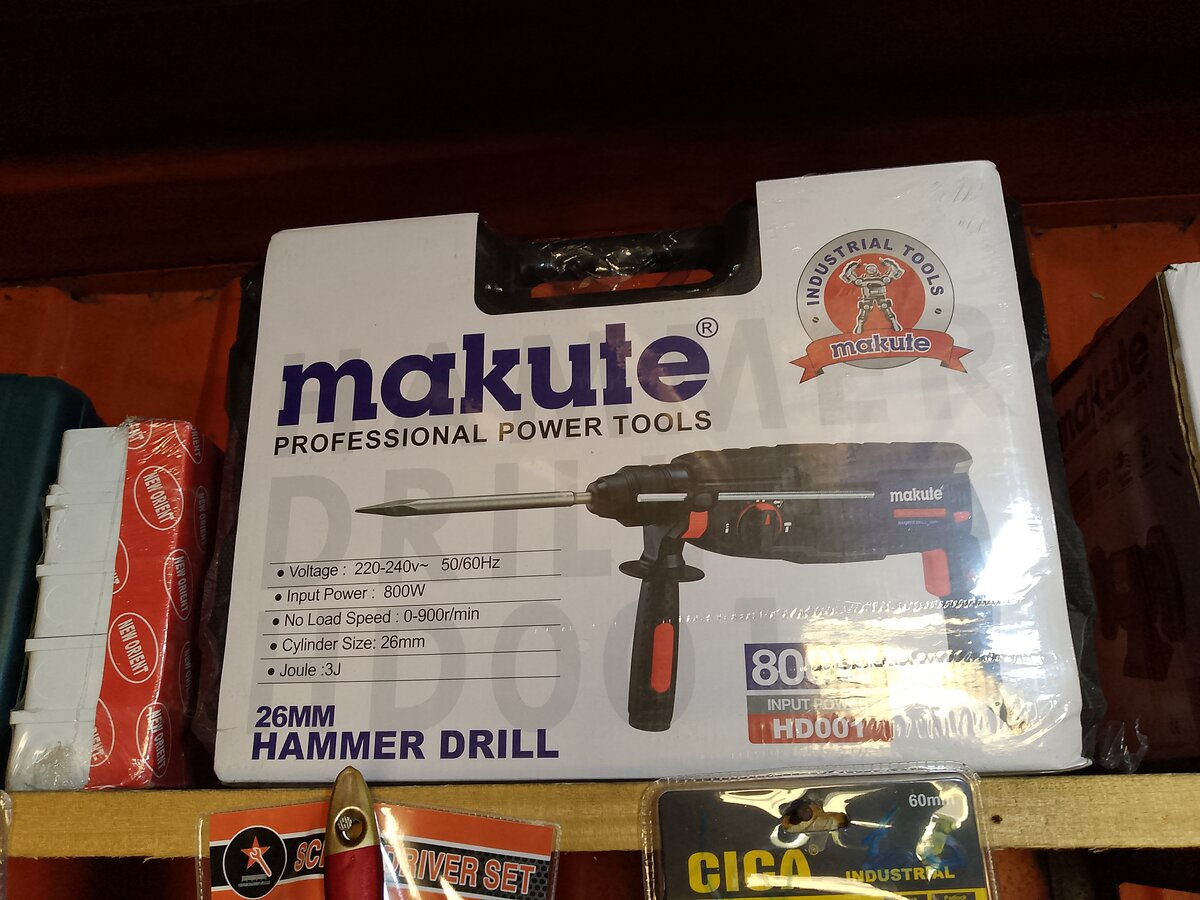 Concrete Drilling machine with accessories