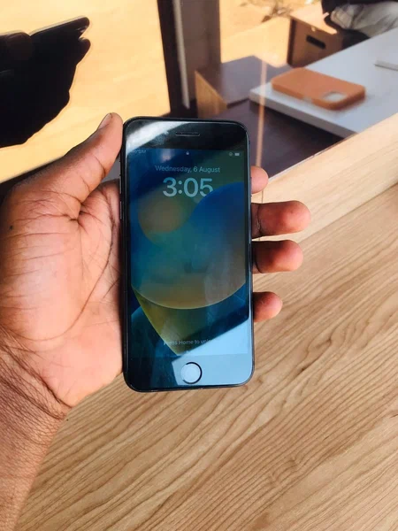 iPhone Noir Débloqué 64Go