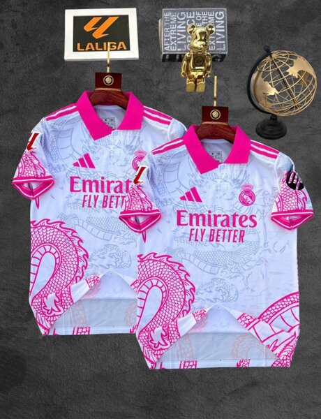 Maillots de football colorés