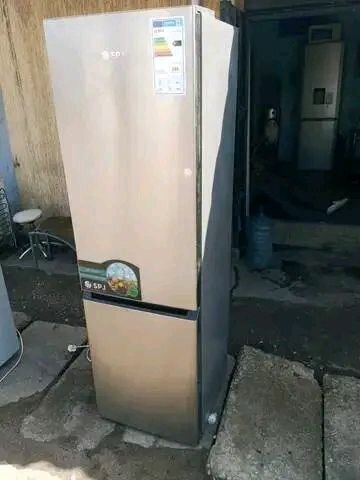 Spj upright fridge