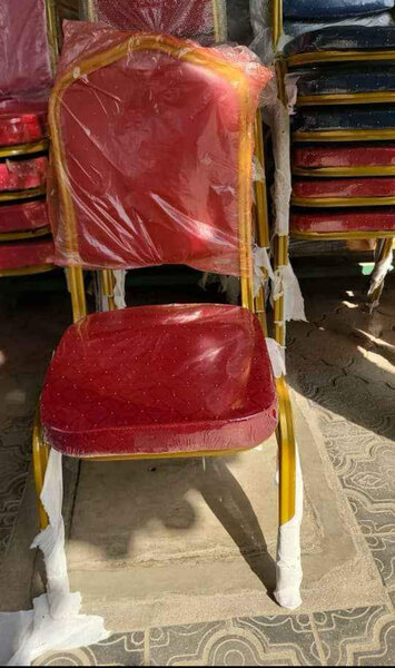 Chaise Empilable Gildée