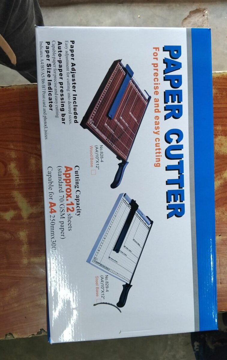 Papper cutter / Coupe papier