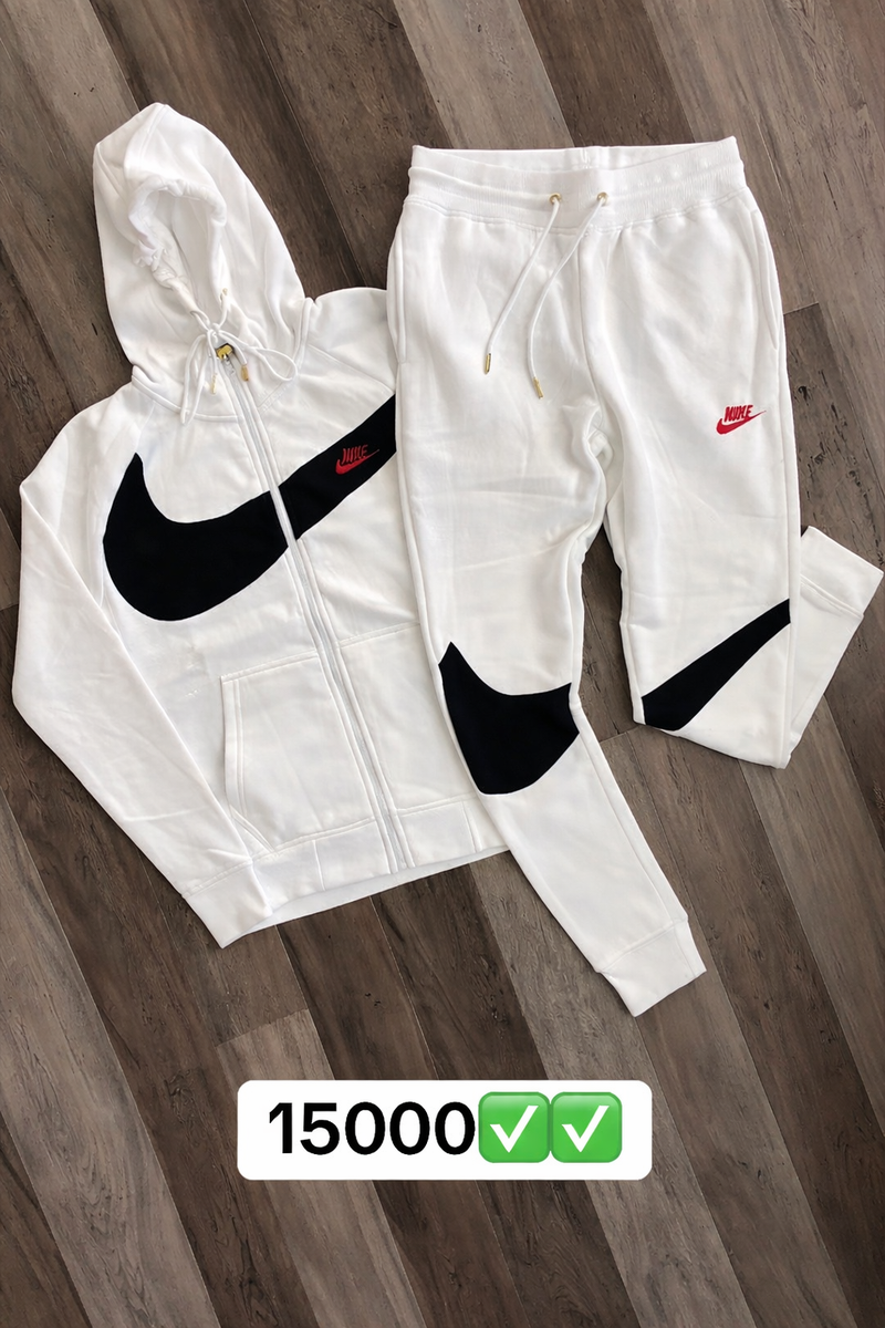 Ensemble de survêtement tendance