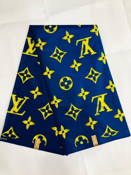 Polyester fabric with print blue