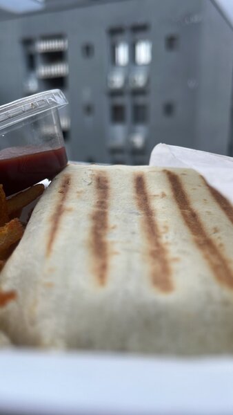 Sandwich Grillé et Frites