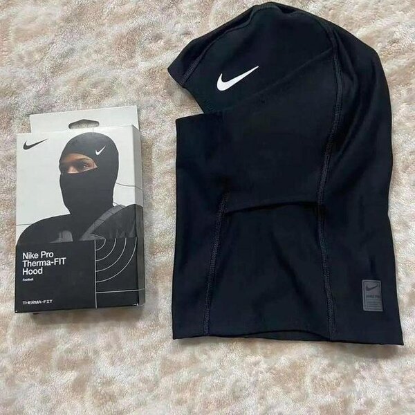 Nike Pro Therma-FIT Cagoule