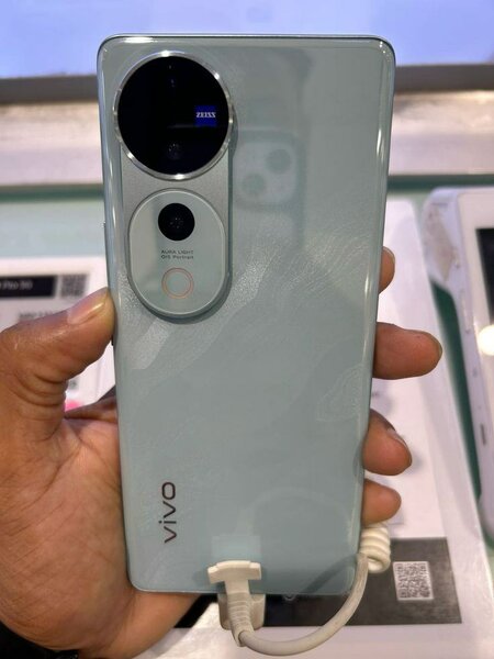 Smartphone Vivo avec caméra