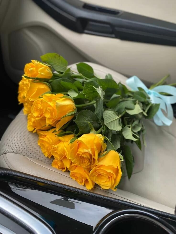 Bouquet de 10 roses jaunes