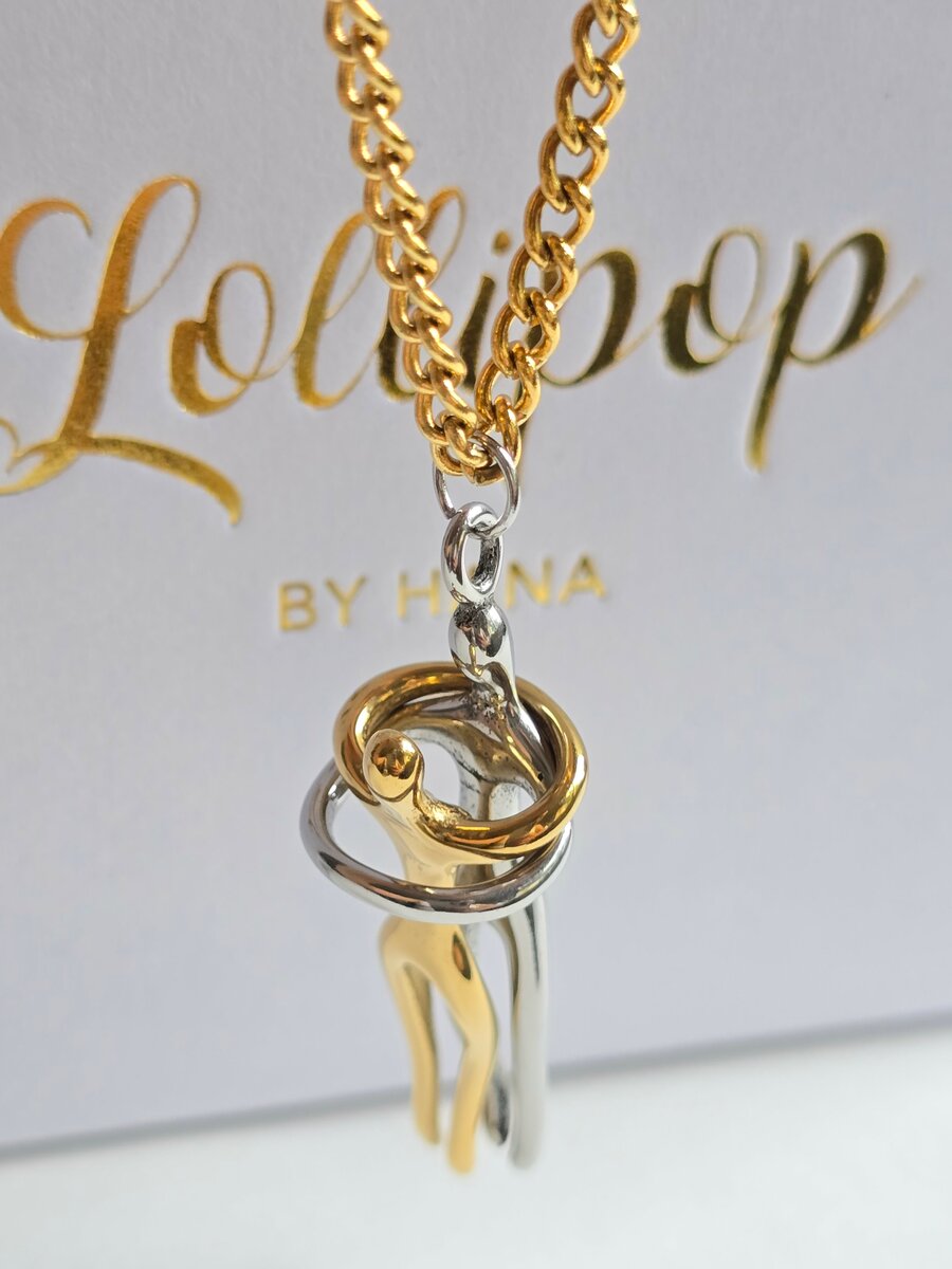 Elegant plaque or collier