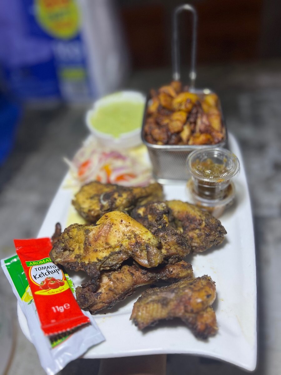 Poulet braisé + Alloco