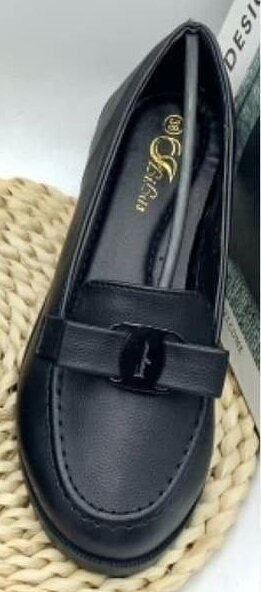 belles chaussures pour femmes