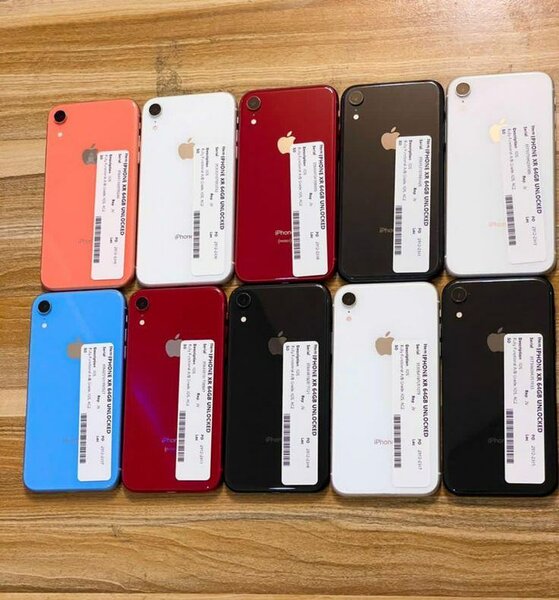 iPhone XR quasi neuf 64giga