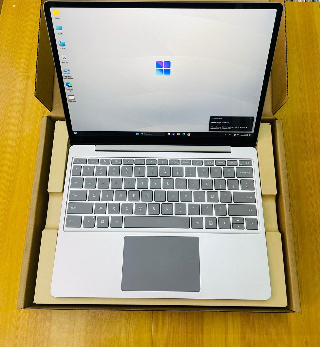 Microsoft Surface Go core i5