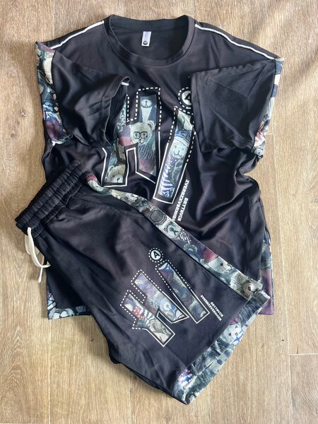 Ensemble T-shirt et Short Urbain