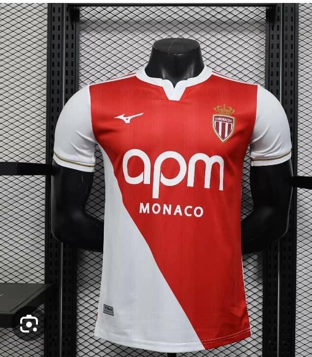 Maillot de football moderne