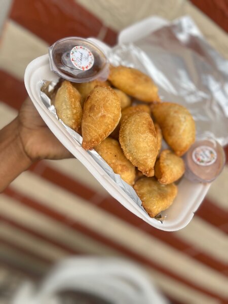 PASTEL VIANDE HACHÉE (10)