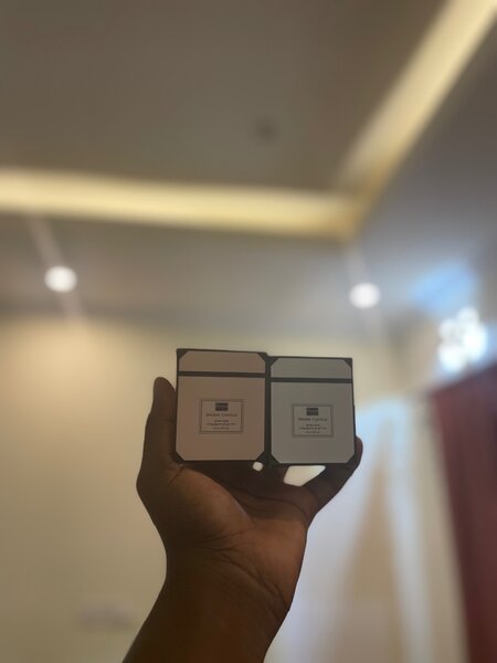 Menahem Aromatherapy Scented candle