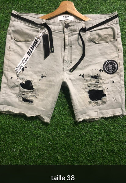 Shorts décontractés déchirés