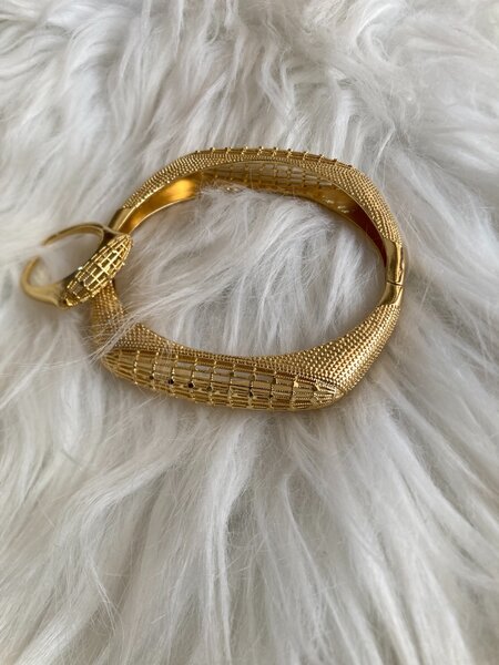 YM Jewelry bangle and ring